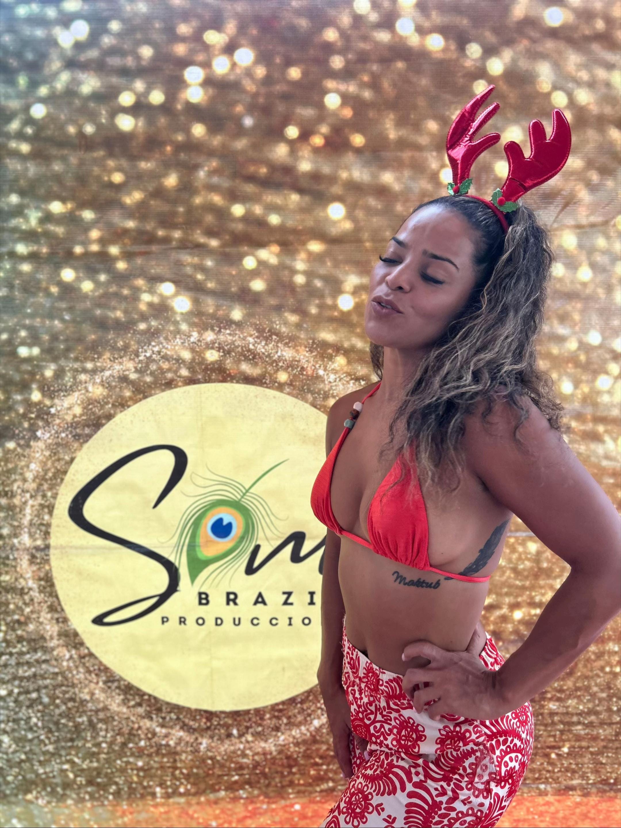 Post 6 by sabrinaoeiras on TikTok (video)