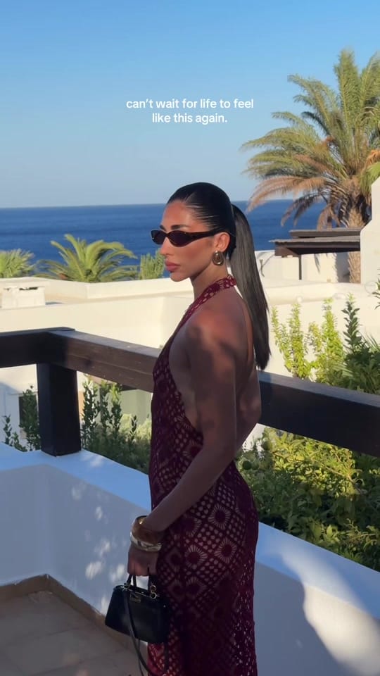 Post 8 by Rose on TikTok (video)