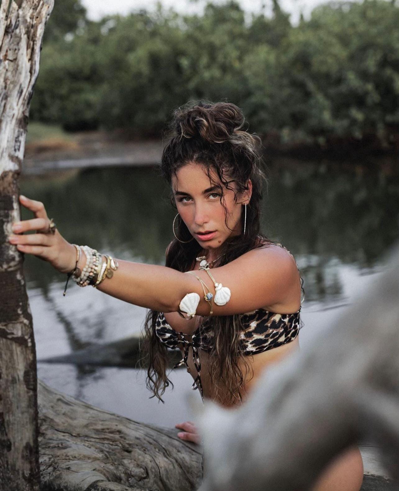 Post 5 by Katherine Hanley on TikTok (video)