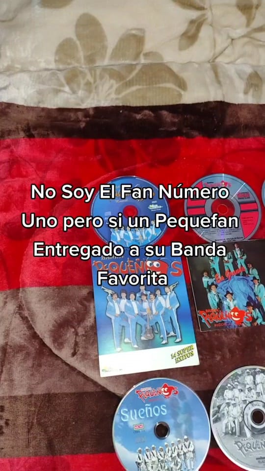 Post 10 by pequefan92 on TikTok (video)