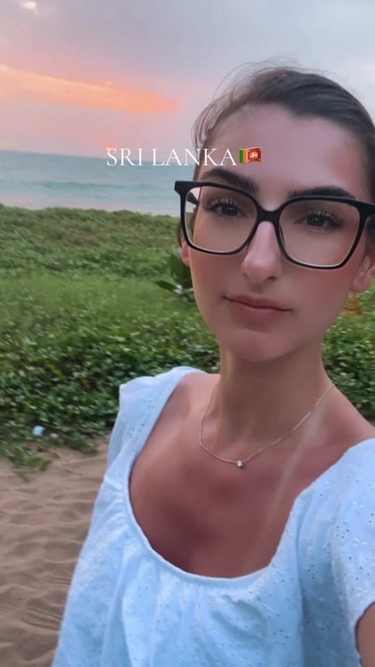 Post 8 by Mel_in_Black on TikTok (video)