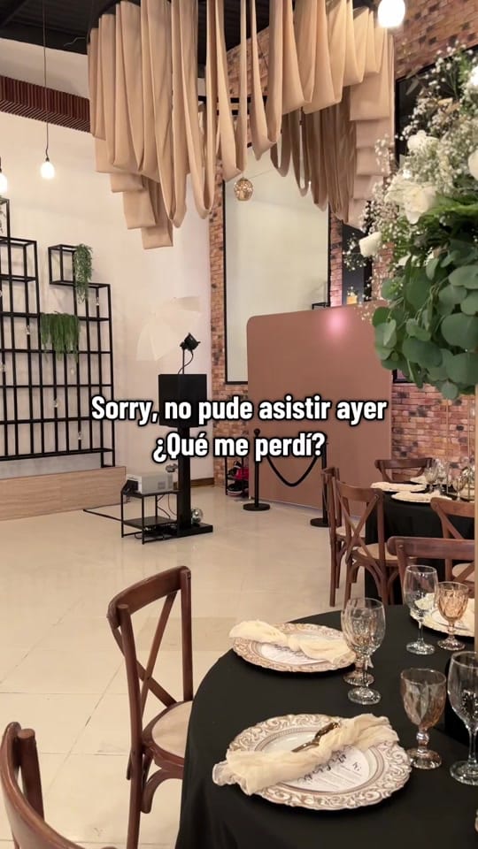 Post 7 by Viva Red Carpet on TikTok (video)