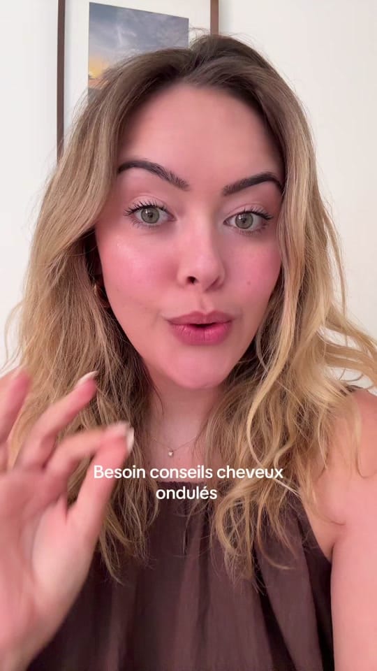 Post 6 by Lola | wedding content creator on TikTok (video)