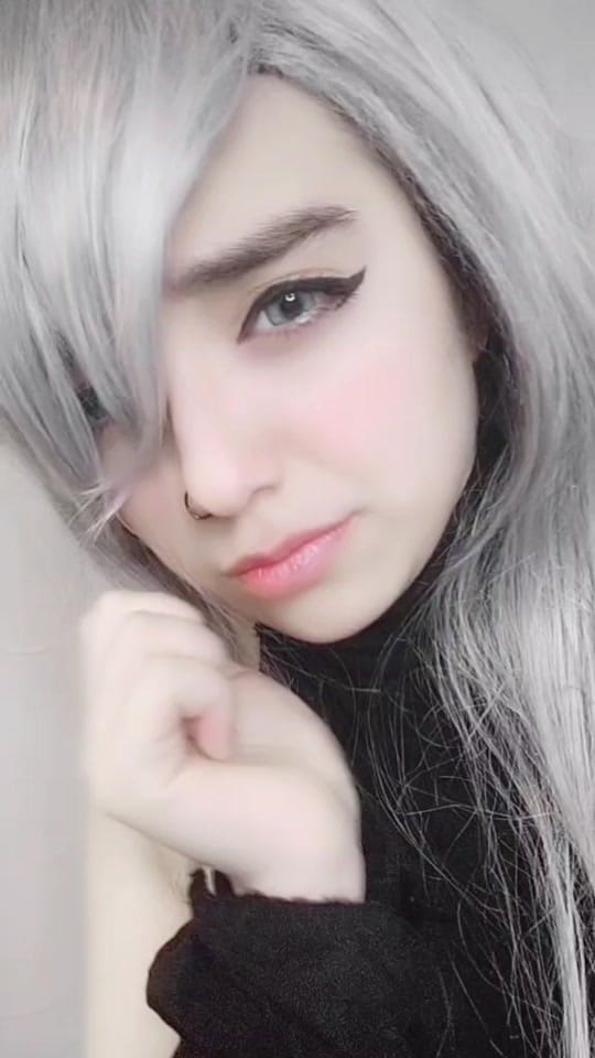 Post 2 by Reimicosplayer on TikTok (video)