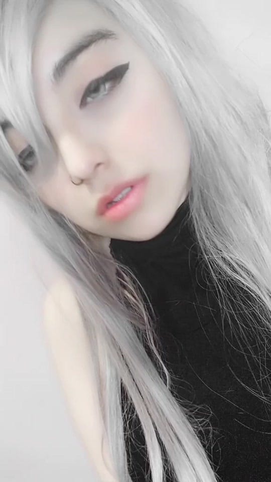 Post 3 by Reimicosplayer on TikTok (video)