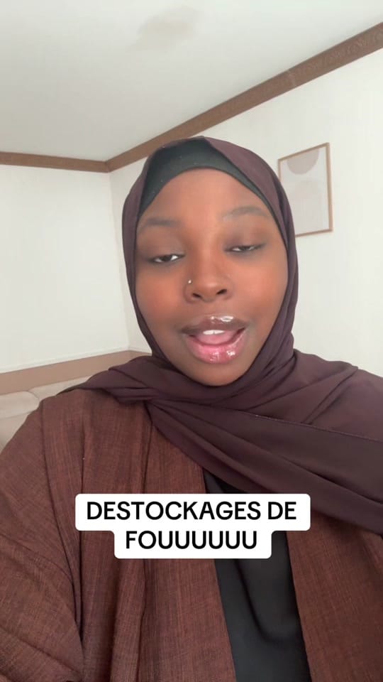Post 1 by Ouma | Créatrice de contenu on TikTok (video)