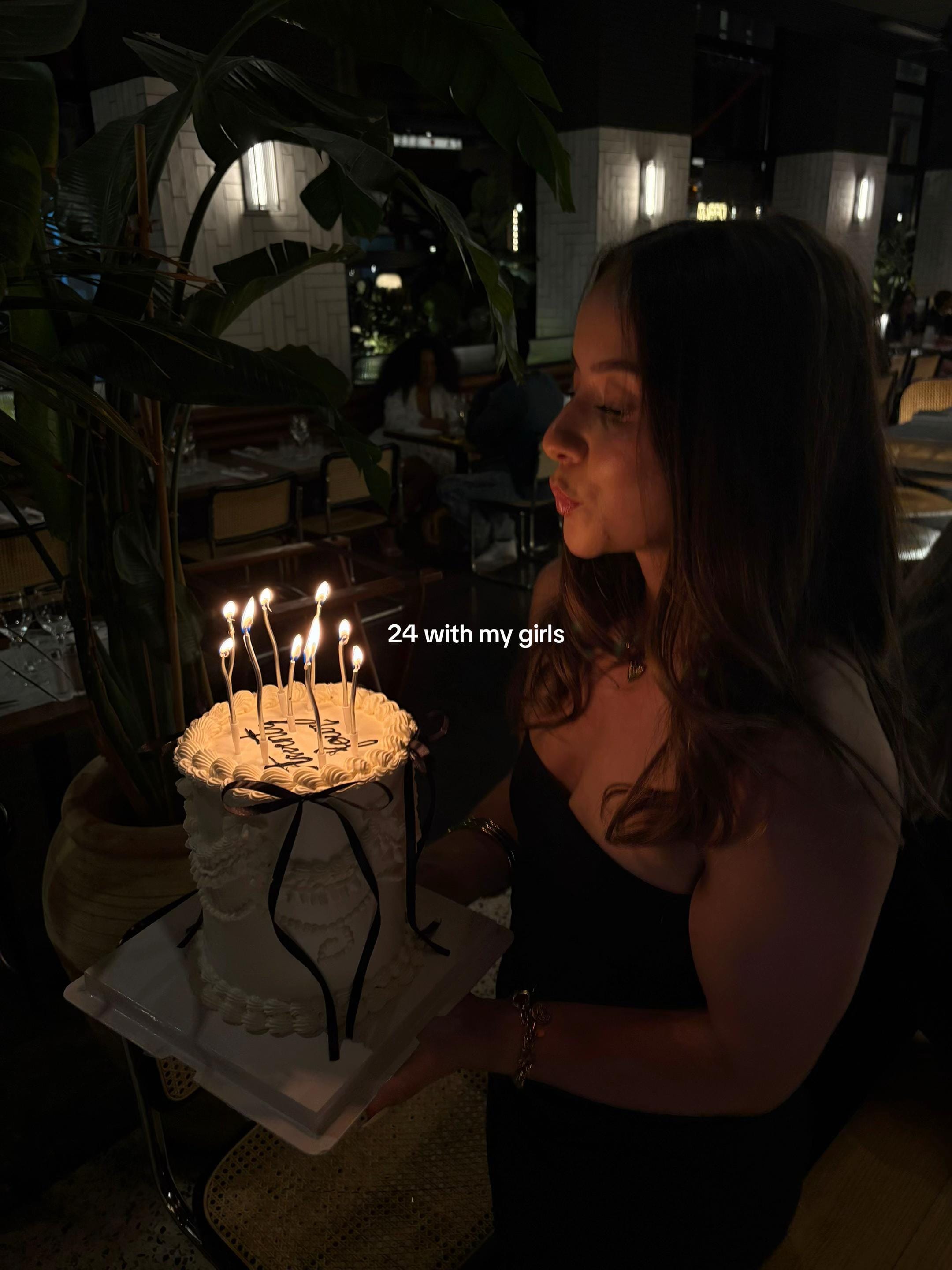 Post 3 by Valentine on TikTok (video)