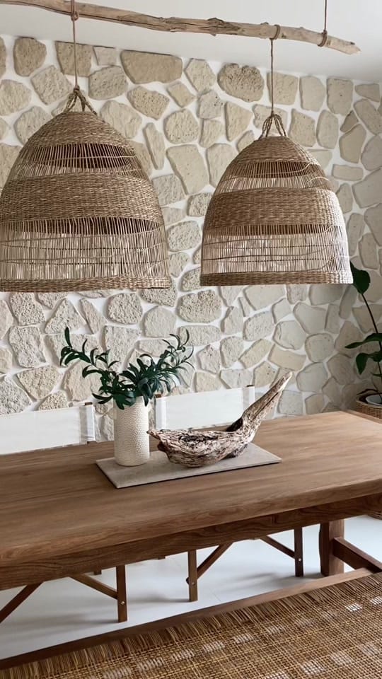 Post 8 by Amandine 🪭 on TikTok (video)
