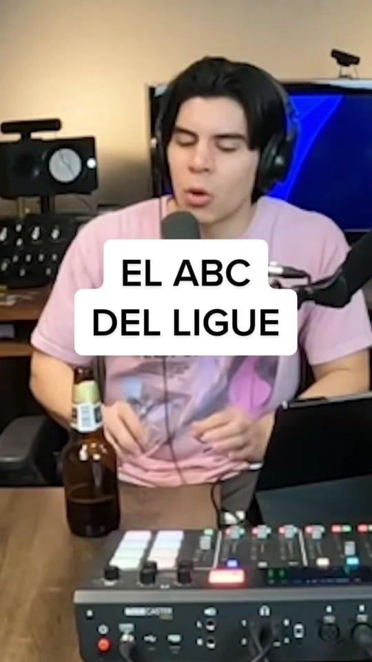 Post 9 by Dilo con Memes on TikTok (video)