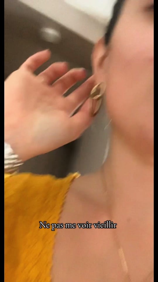 Post 4 by Anastasie | Mom & mom to be on TikTok (video)