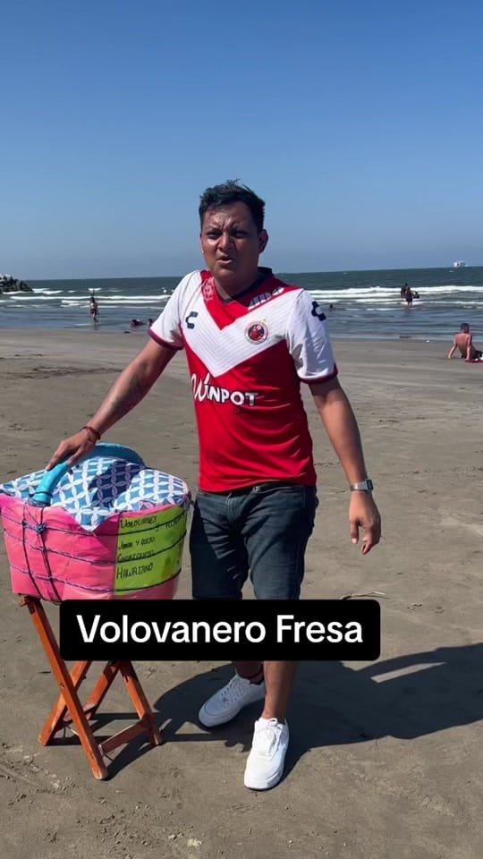 Post 8 by Jaro Hernandez on TikTok (video)