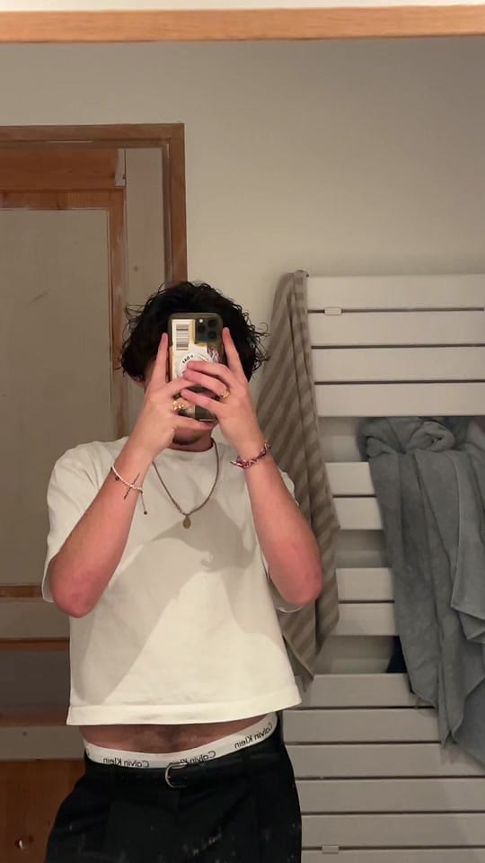 Post 6 by Axel on TikTok (video)