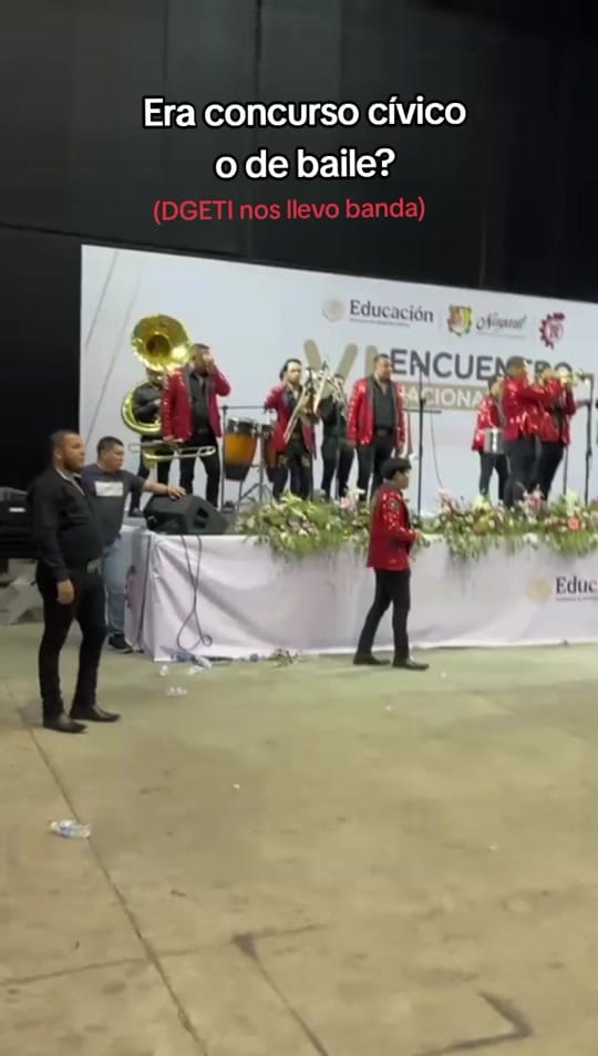 Post 2 by Escolta Zorros 200 on TikTok (video)