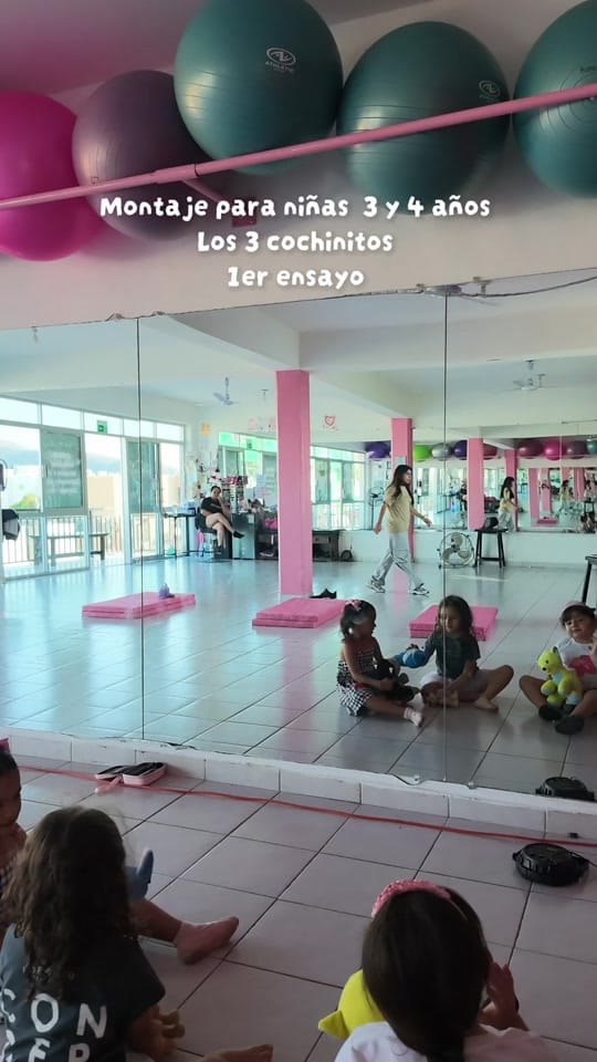 Post 9 by PaulinaaKinejara on TikTok (video)