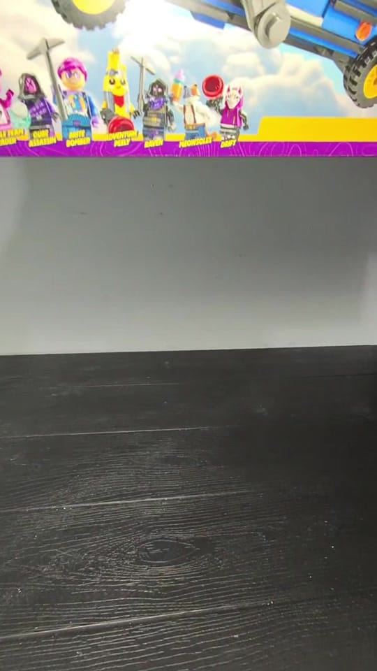 Post 8 by _julescolector_ on TikTok (video)