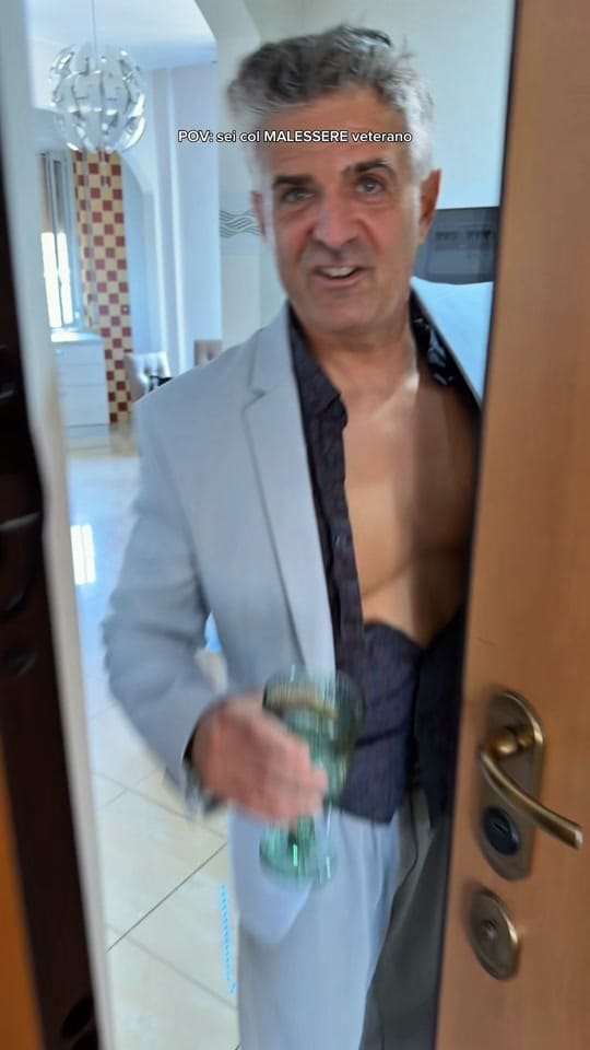 Post 5 by Leonardo Decarli on TikTok (video)