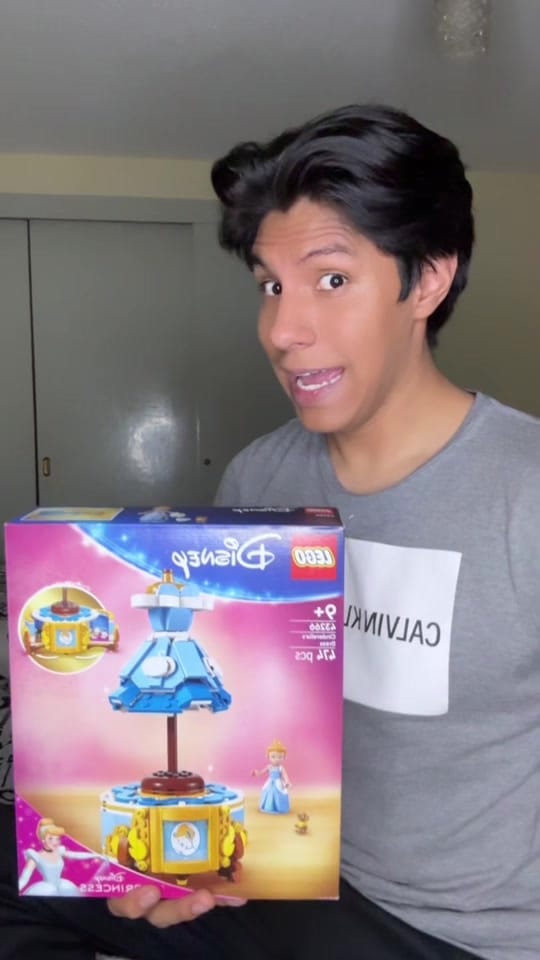 Post 9 by Santiago Serafín on TikTok (video)