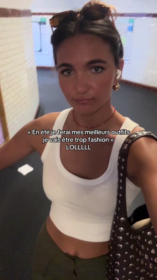 Post 10 by Sarah🍸 on TikTok (video)