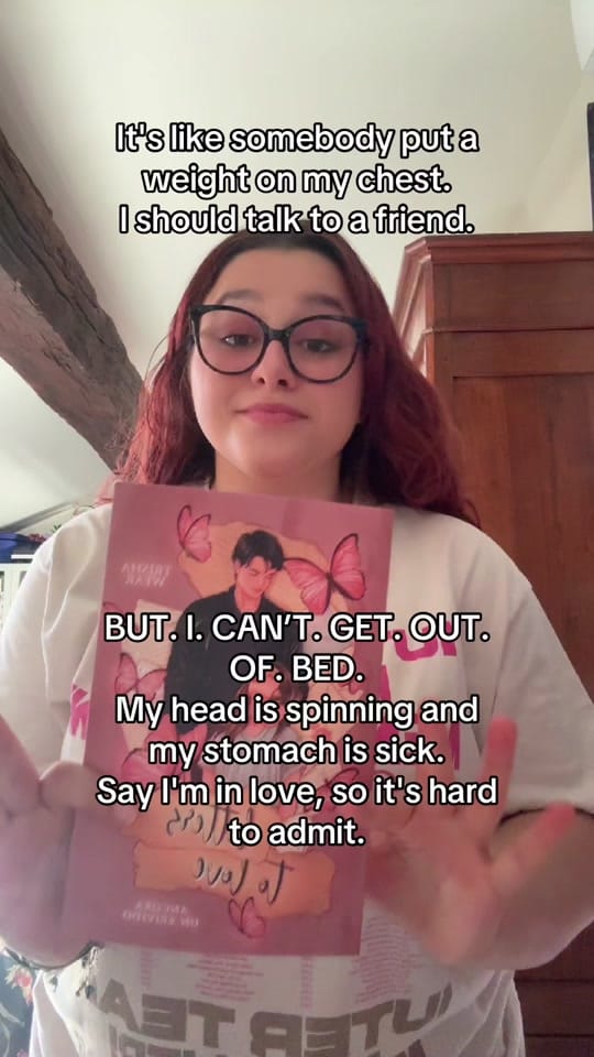 Post 2 by ele’sbooktok🕷️💋☕️ on TikTok (video)