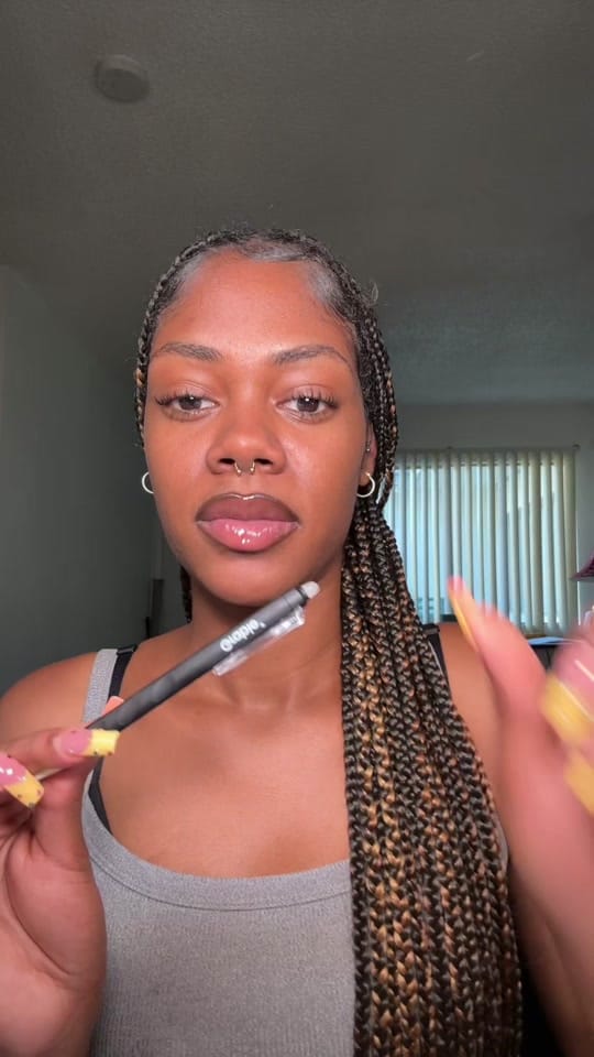 Post 9 by loiren🩷 on TikTok (video)