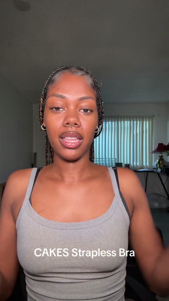 Post 6 by loiren🩷 on TikTok (video)