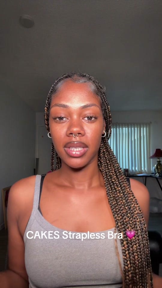 Post 7 by loiren🩷 on TikTok (video)
