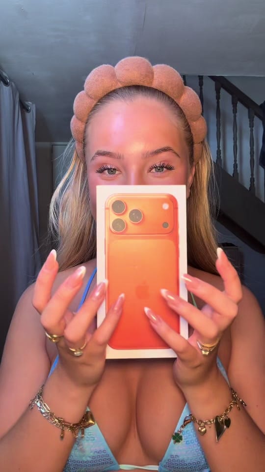 Post 7 by POLINA 🪆 on TikTok (video)