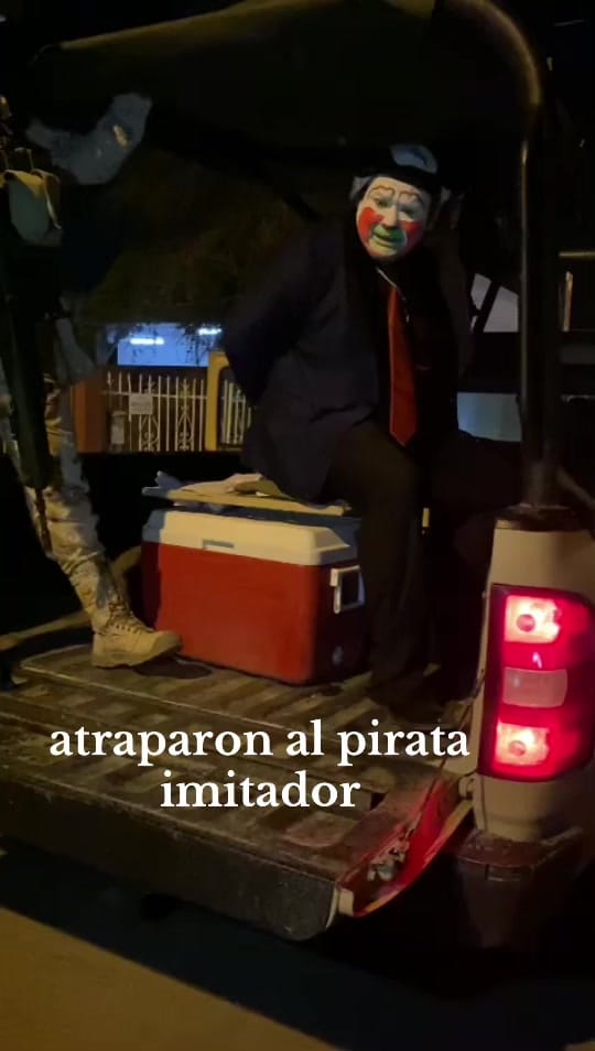 Post 10 by Cagapalos show on TikTok (video)