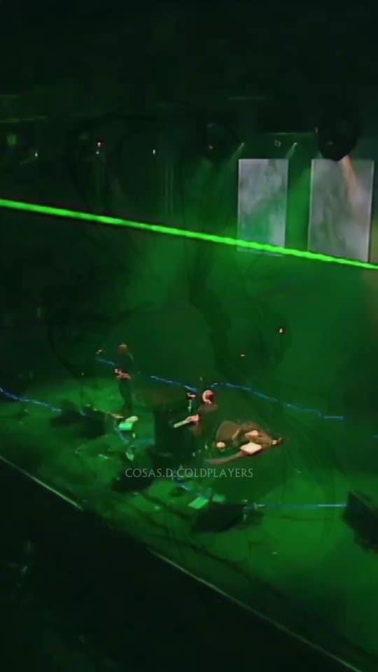 Post 2 by Cosas de Coldplayers on TikTok (video)