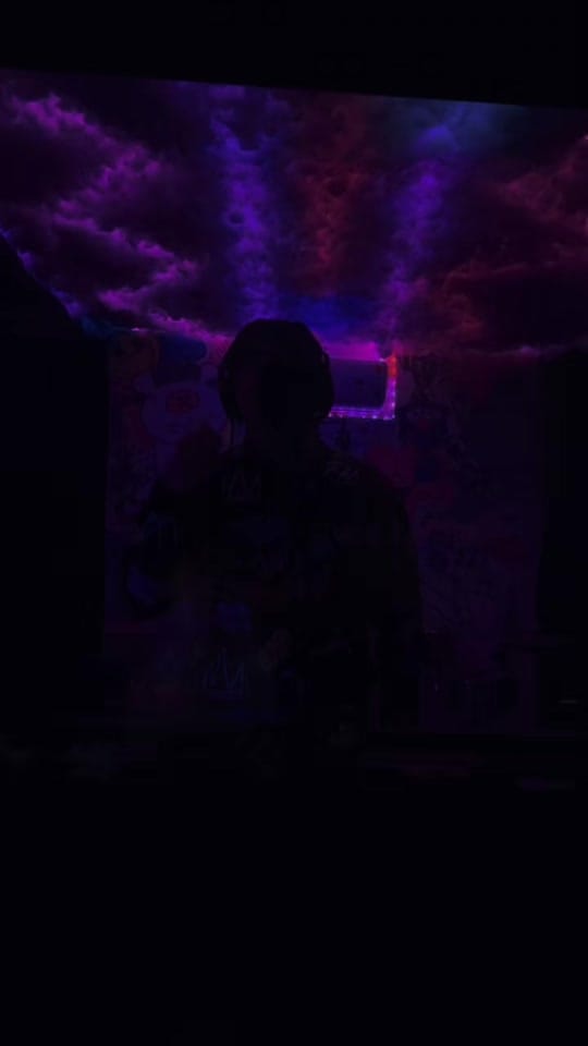 Post 5 by Carlitos Torres on TikTok (video)