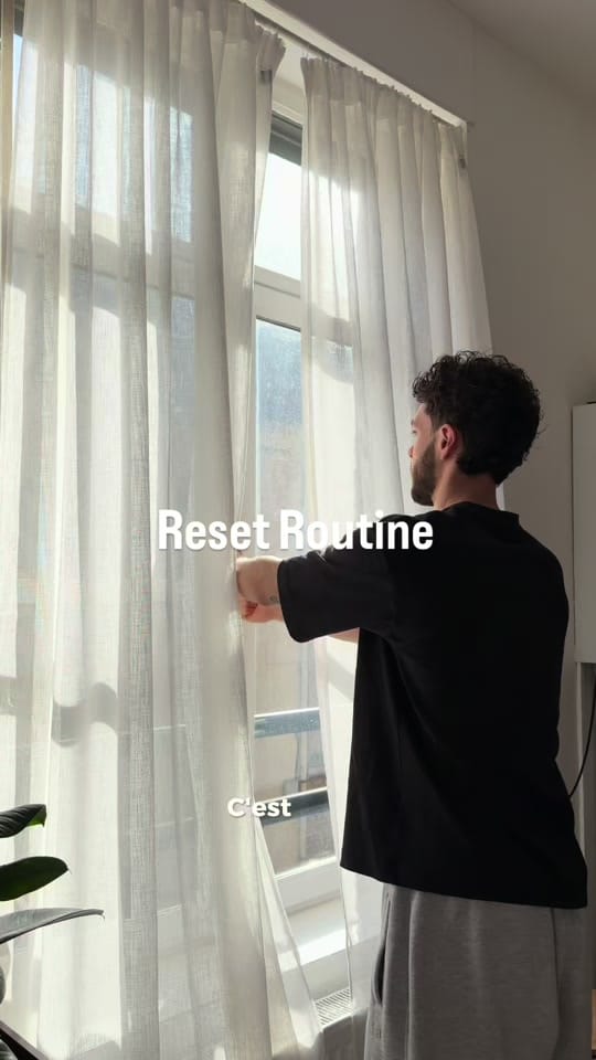 Post 2 by Tom on TikTok (video)