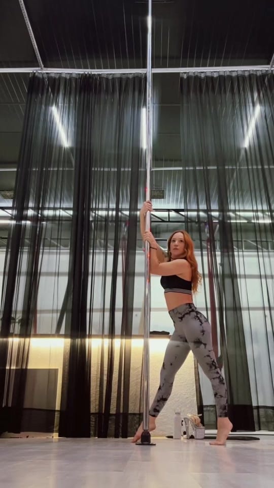 Post 4 by Beta 🦊 on TikTok (video)