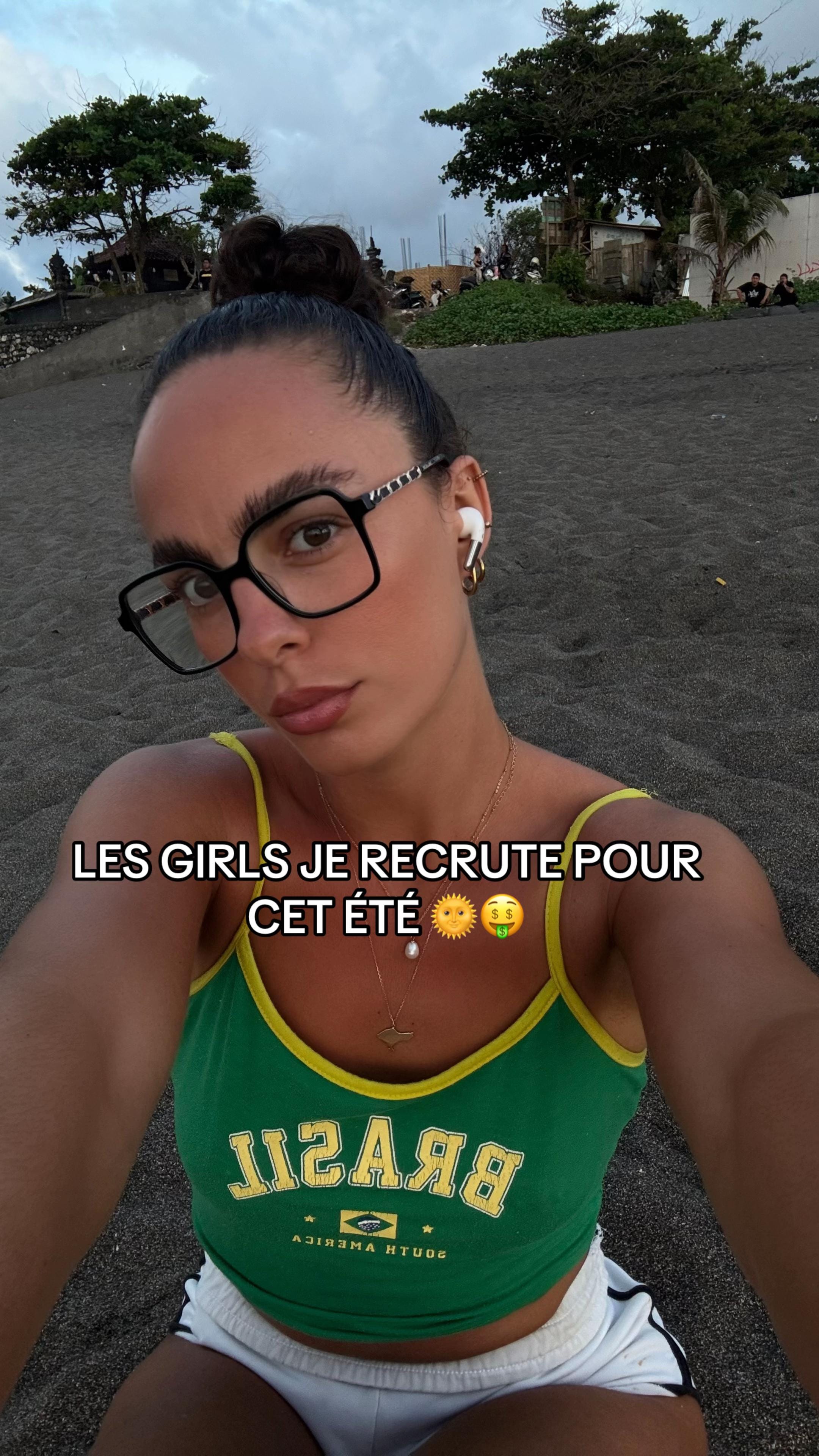 Post 8 by Méline Fournel on TikTok (video)