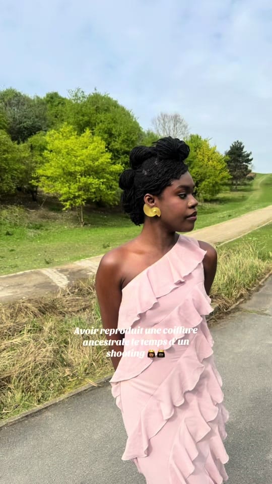 Post 2 by agathe.locs on TikTok (video)