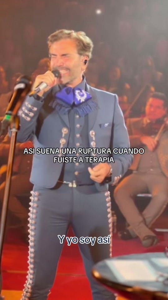 Post 10 by Estefanía De León on TikTok (video)