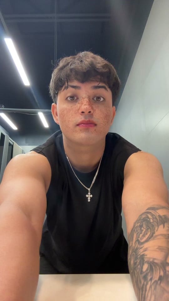 Post 6 by CarlosJasso on TikTok (video)