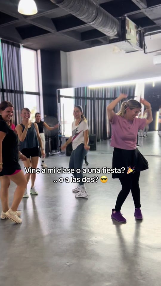 Post 1 by Reggeafit on TikTok (video)
