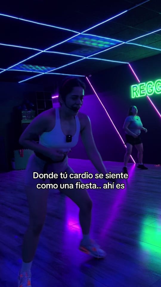 Post 8 by Reggeafit on TikTok (video)