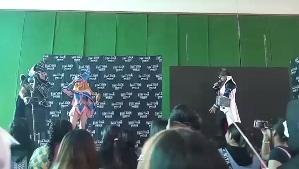 Post 2 by Zacra Cosplay on TikTok (video)