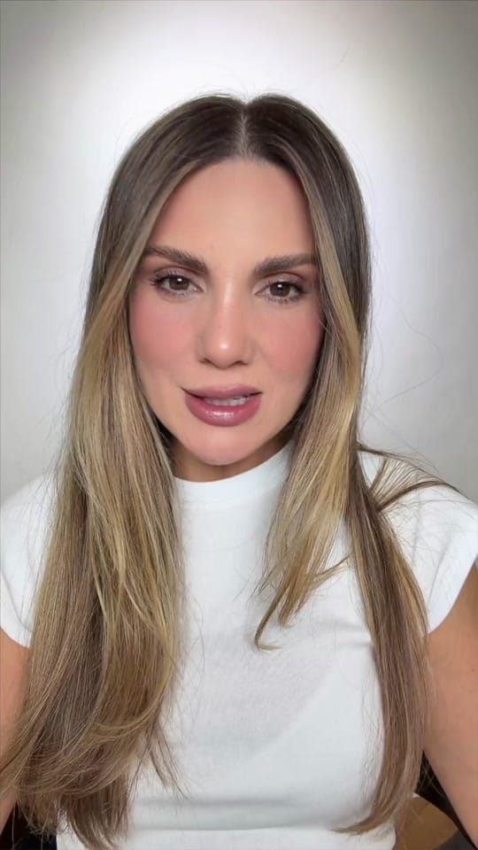 Post 1 by Andreea Ali on TikTok (video)