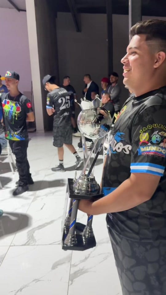 Post 7 by Los Plebes de Barrancos on TikTok (video)