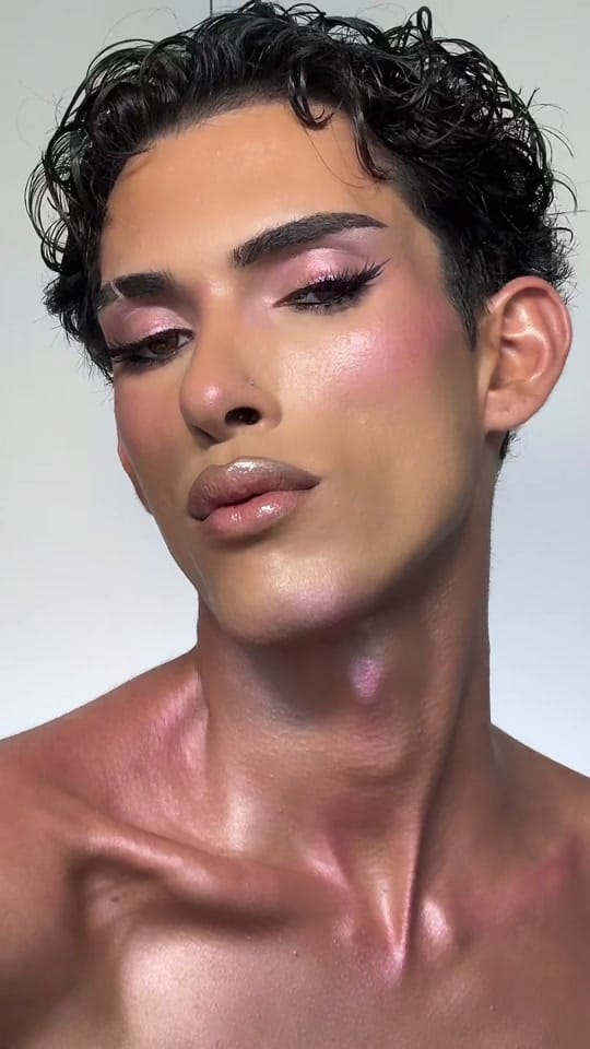 Post 4 by Licatamua on TikTok (video)