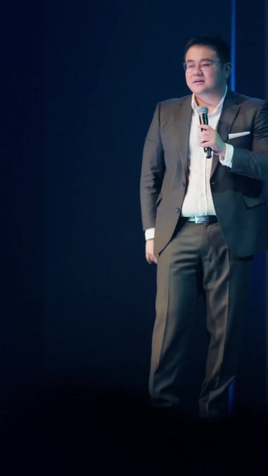 Post 8 by Dr Jason Leong on TikTok (video)