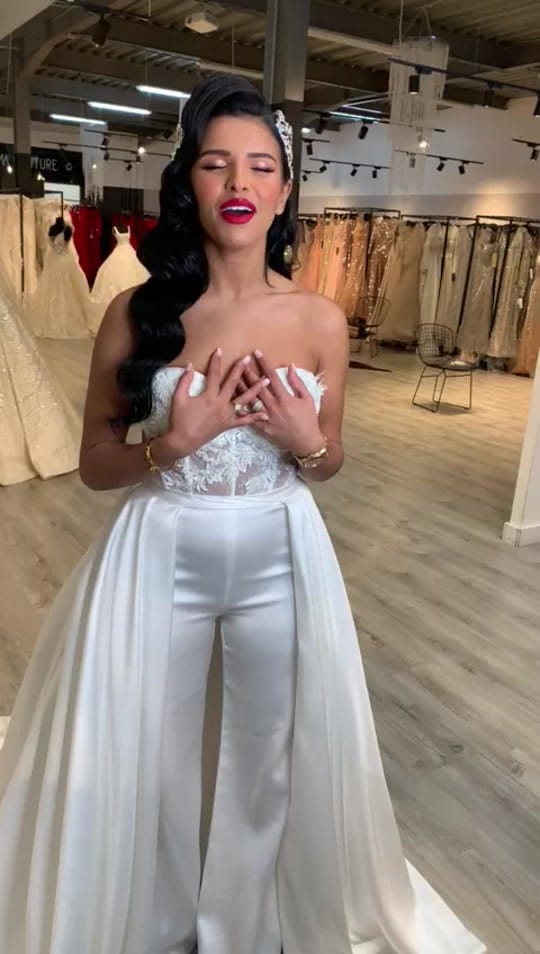 Post 10 by nora_makeupartiste on TikTok (video)
