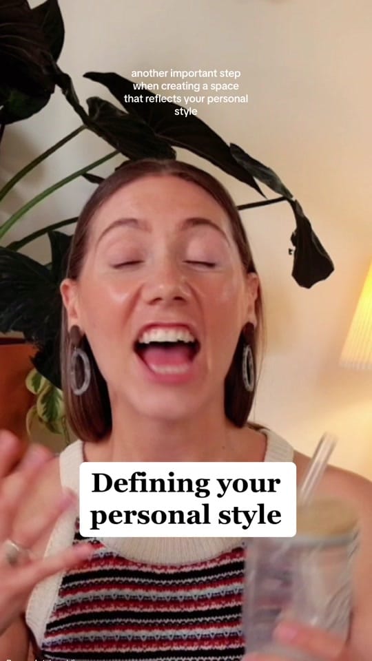 Post 6 by Alexandria Paris on TikTok (video)