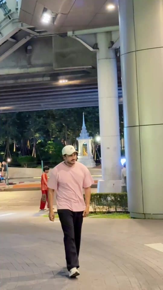 Post 6 by HuQ Riaz-হক রিয়াজ on TikTok (video)