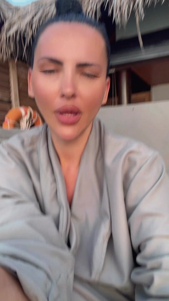 Post 10 by LAVINIA on TikTok (video)