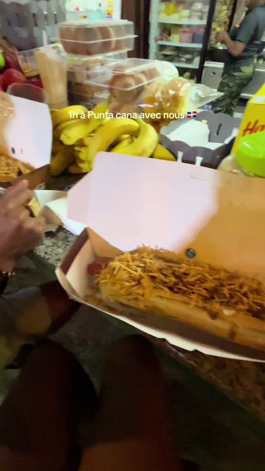 Post 2 by 𝒱𝒶𝓃𝑒𝓈𝓈𝒹𝑒𝓈𝒾𝓁𝑒𝓈 🌺 on TikTok (video)