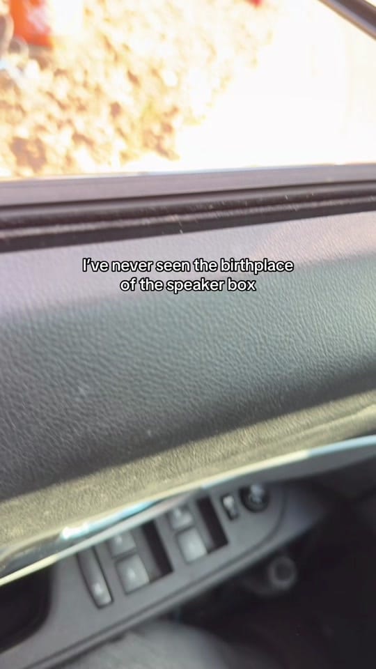 Post 1 by daniel leon-kit on TikTok (video)