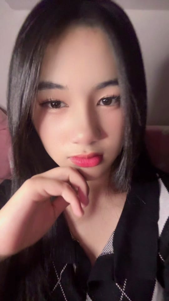 Post 6 by Leony on TikTok (video)